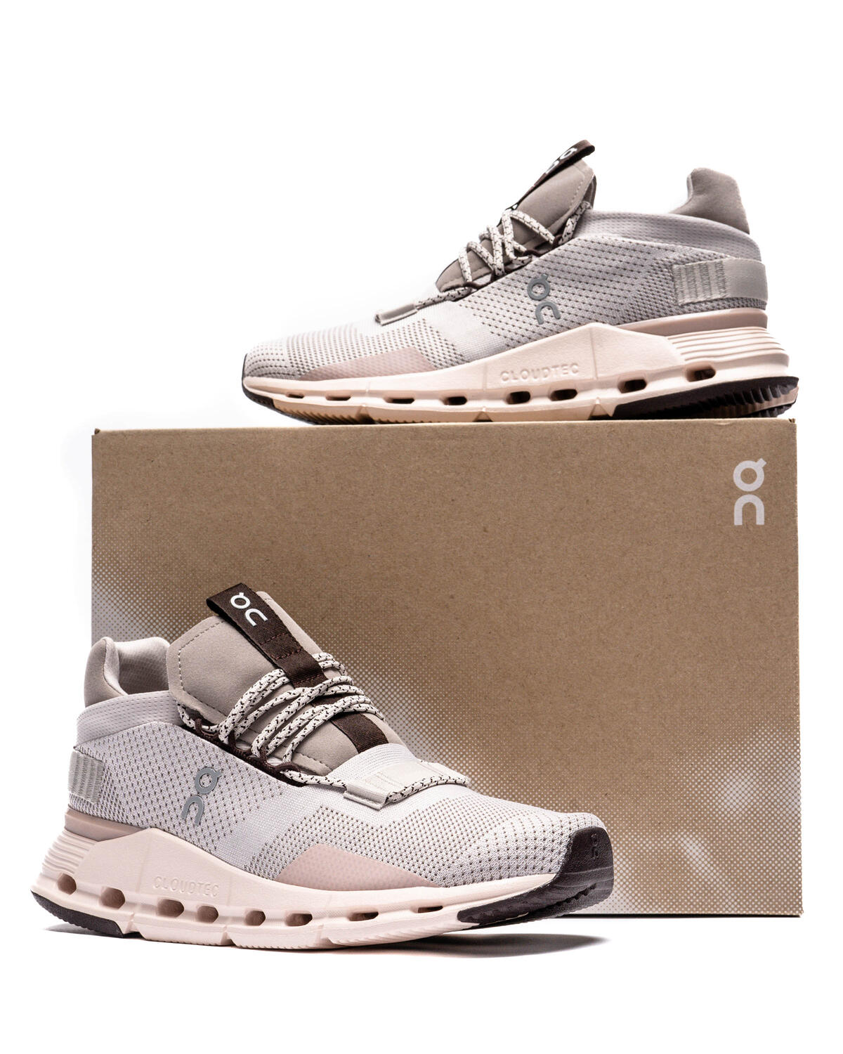 ON Running WMNS Cloudnova | 26.98124 | AFEW STORE